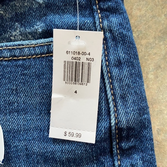 OLD NAVY | NWT straight jeans - Picture 3 of 9